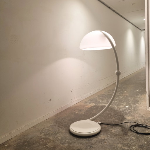 White Serpente Floor Lamp By Elio Martinelli For Martinelli Luce