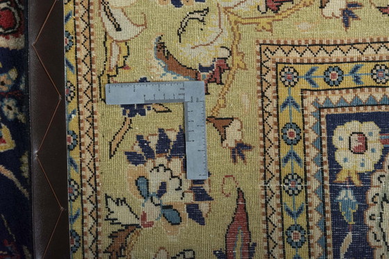 Image 1 of Tappeto orientale Qom in sughero annodato a mano - 306 x 214 cm