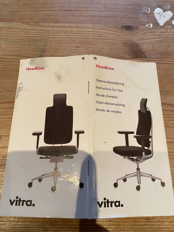 Image 1 of Vitra Headline Office Chairs (2)