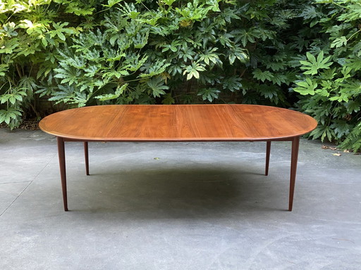 Poul Jeppesen Dining Table, Grete Jalk