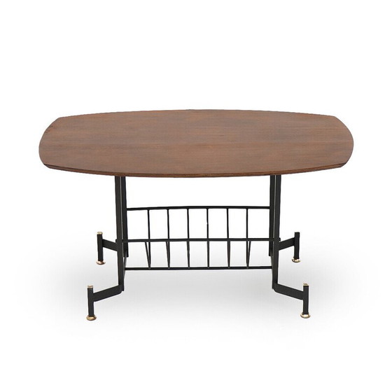 Image 1 of Tavolino da caffè vintage in compensato impiallacciato teak e metallo con portariviste, Italia 1950