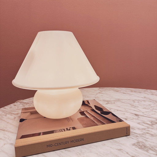 Mushroom table lamp