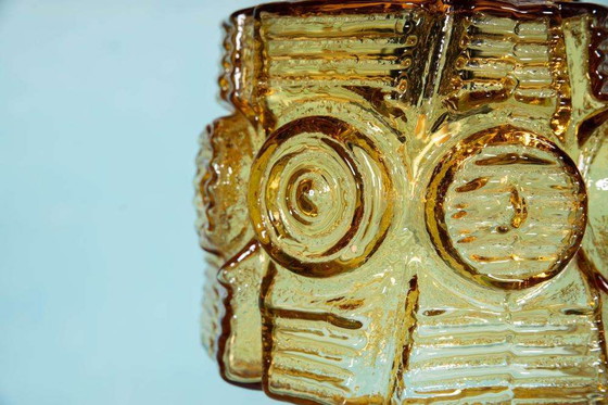 Image 1 of Lampe suspendue vintage en verre Vitrika, ambre, lampe suspendue du milieu du siècle