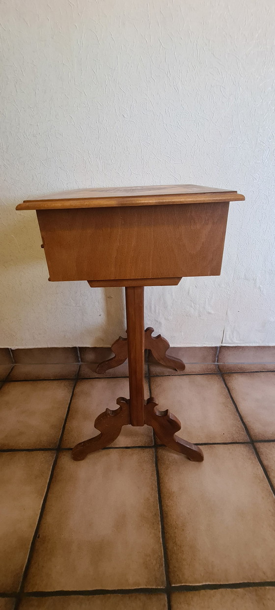 Image 1 of Table d'appoint en bois Mosaïque de bois Qualité ébéniste