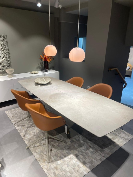 Boconcept - Fiorentina Extendable Dining Table