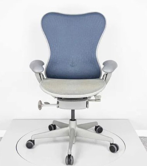 Herman Miller Mirra