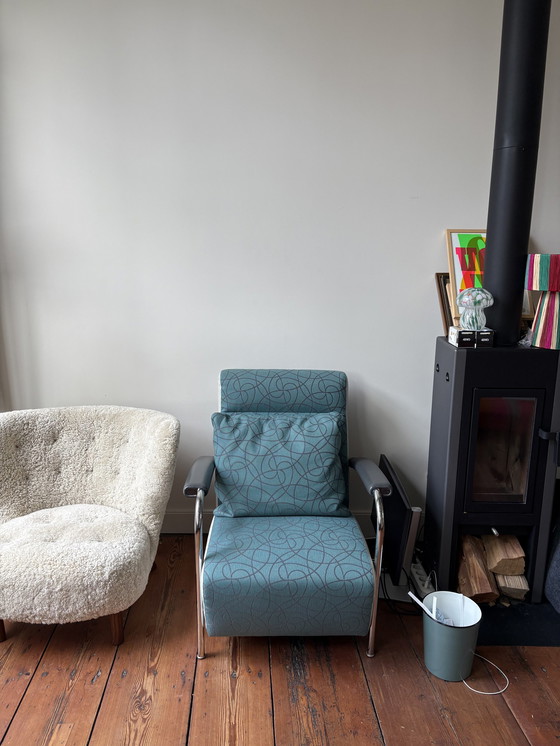 Image 1 of 2x Leolux Scylla Design Armchairs + Hocker