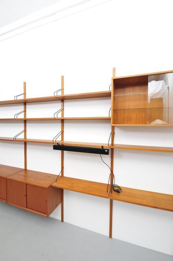 Image 1 of Poul Cadovius Royal Cado teak shelving system 1950