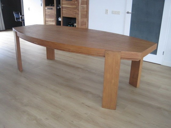 Image 1 of Modern Dining Table Oval