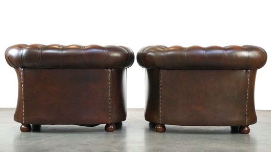 Image 1 of 2 x Fauteuil Chesterfield en cuir de vachette marron anglais