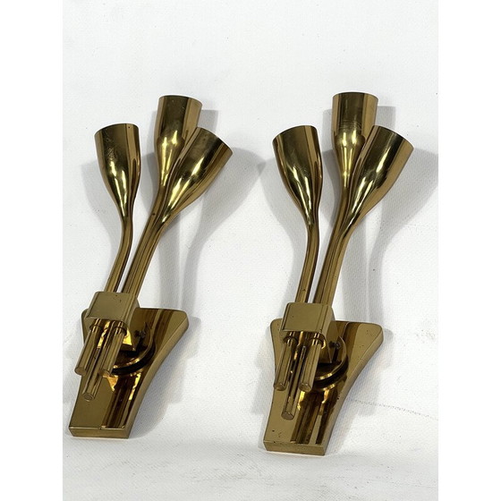 Image 1 of Pair of mid-century Italian brass wall lamps by Lumi Milano, 1960s