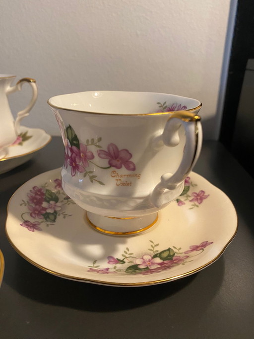 6x Royal Ascot and Duchess cups and saucers