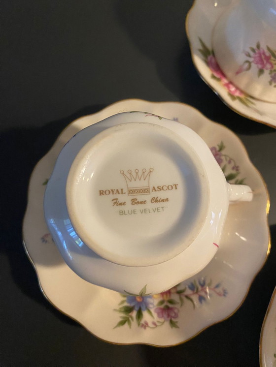 Image 1 of 6x Royal Ascot and Duchess cups and saucers