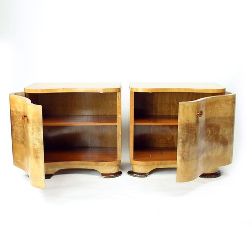 Set Of 2 Art Deco Bedside Tables In Walnut, Czechoslovakia 1940S