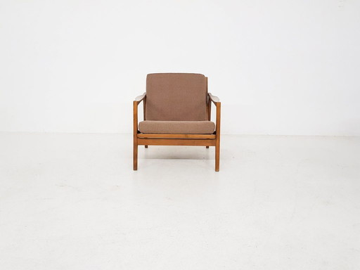 Mid Century lounge chair