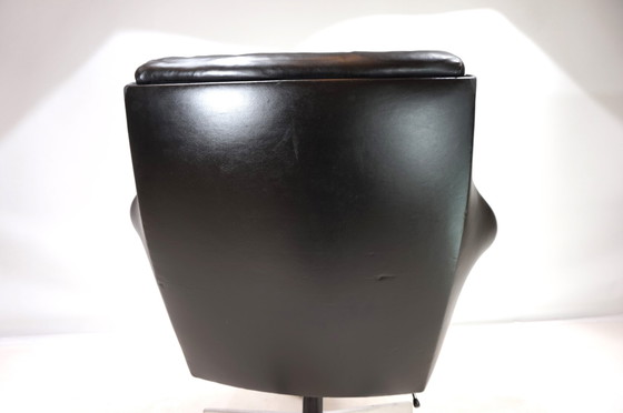 Image 1 of Giroflex 7051 Leather Office Chair By Martin Stoll, 1960