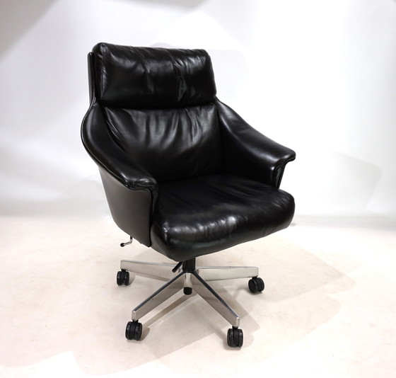Image 1 of Giroflex 7051 Leather Office Chair By Martin Stoll, 1960