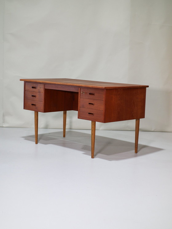 Image 1 of Freestanding Desk Curved Danish