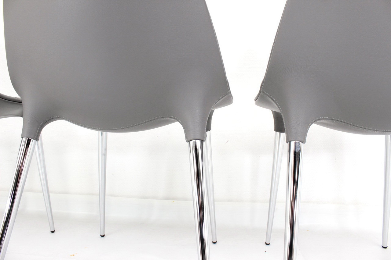 as new, Set of 8 exclusive Cassina Caprice 245 Chair by as new, Set of 8 exclusive Cassina Caprice 245 Chair by