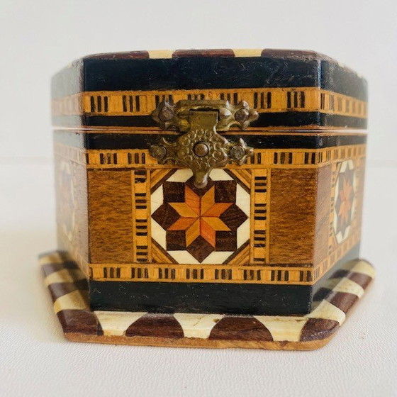 Image 1 of Hexagon jewelry box wood mother of pearl inlay geometric Khatam