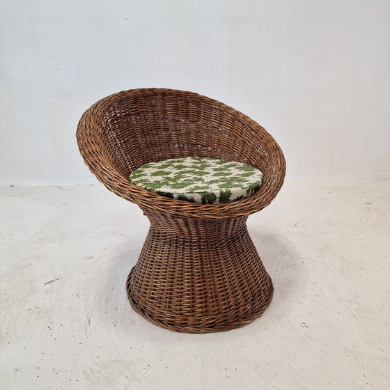 Image 1 of Pair of vintage Italian wicker lounge chairs, 1960s
