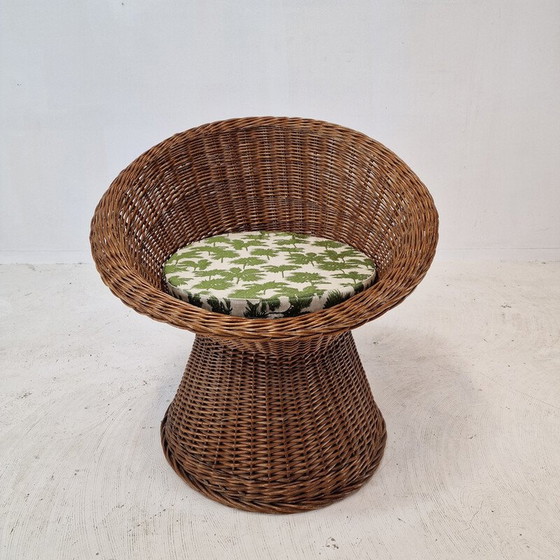 Image 1 of Pair of vintage Italian wicker lounge chairs, 1960s