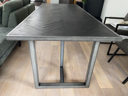 Eleonora Herringbone Dining Room Table