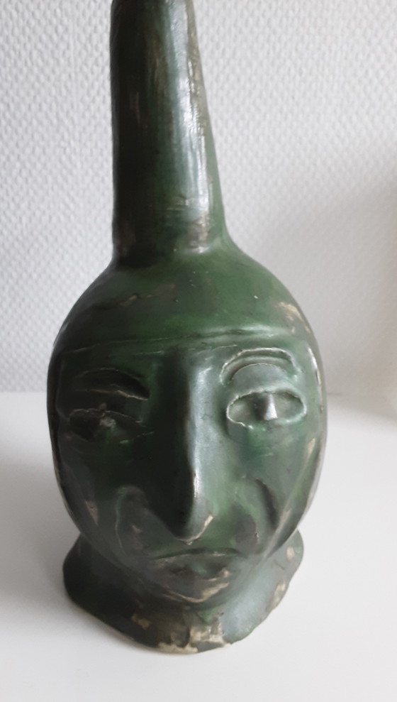 Image 1 of A design object ( face)