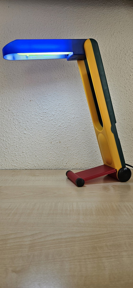 Image 1 of Benneton Memphis Style Table Lamp