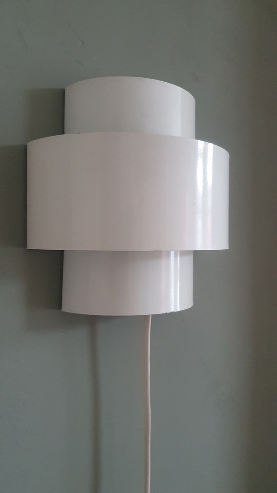 Image 1 of Anvia C21 wall lamp