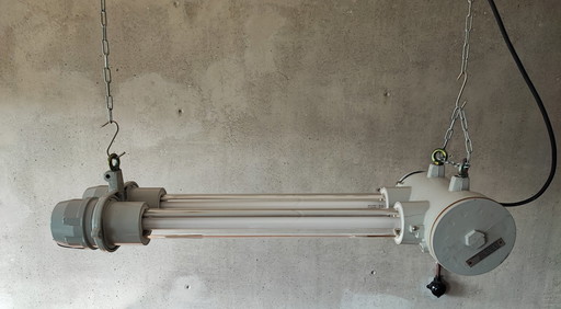 Industrial Hanging Lamp