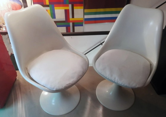 Image 1 of 2x Ivmplay White Chairs