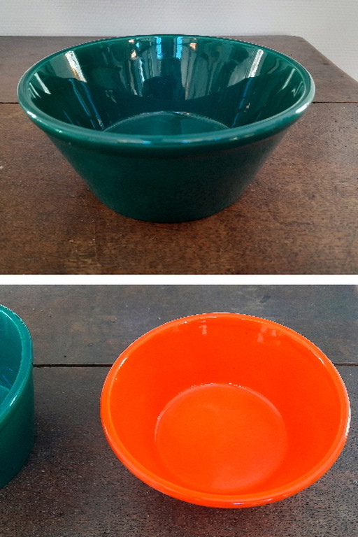 2x Vintage Bowls