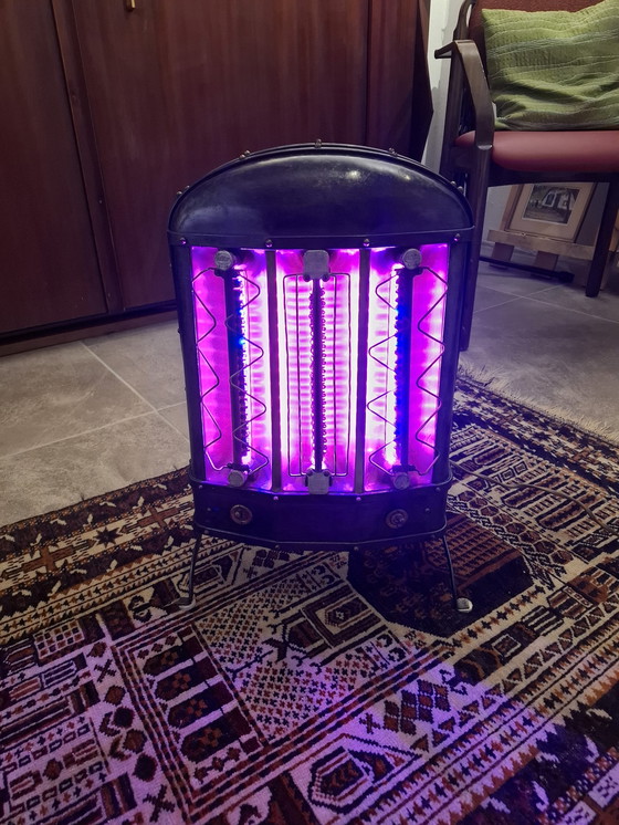 Image 1 of Stufa radiante d'epoca