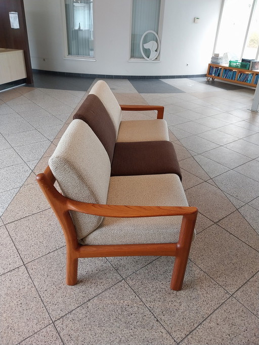 1 x 3 seater midcenturymodern teak bench by J. Andersen. Silkeborg.