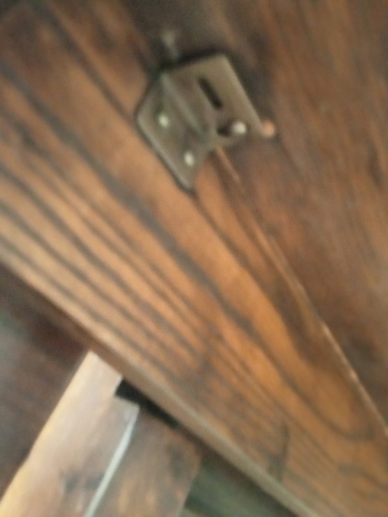 Image 1 of Autentico tavolo ovale antico da fattoria con gambe a ribalta e 4 poltrone Windsor