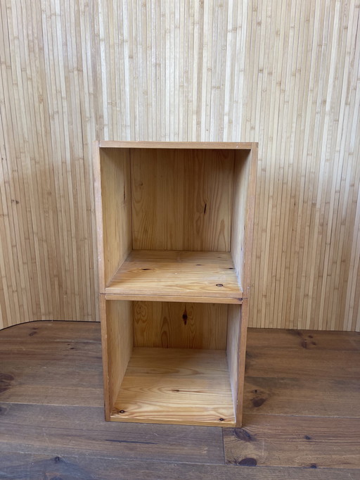 2x vintage cubes / bedside tables