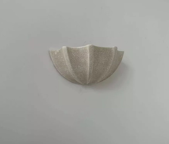 Image 1 of Lampada da parete vintage in porcellana a conchiglia, beige screziato, Francia 1960