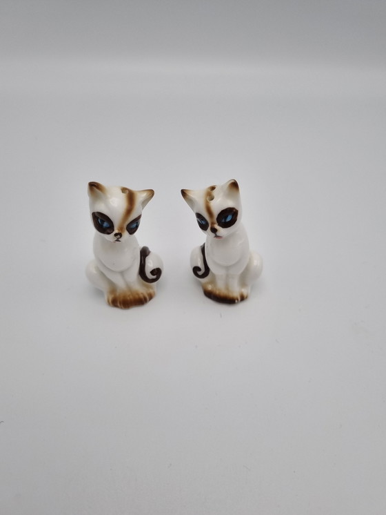 Image 1 of 2x Siamese cat salt and pepper