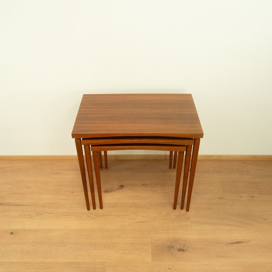 Image 1 of 3 tables d'ensemble, noyer et hêtre, années 1960