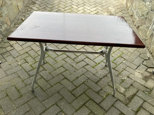 Industrial Table With Aluminum Frame