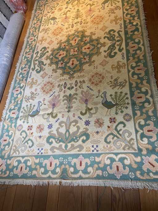 A carpet from ARRAIOLOS needles