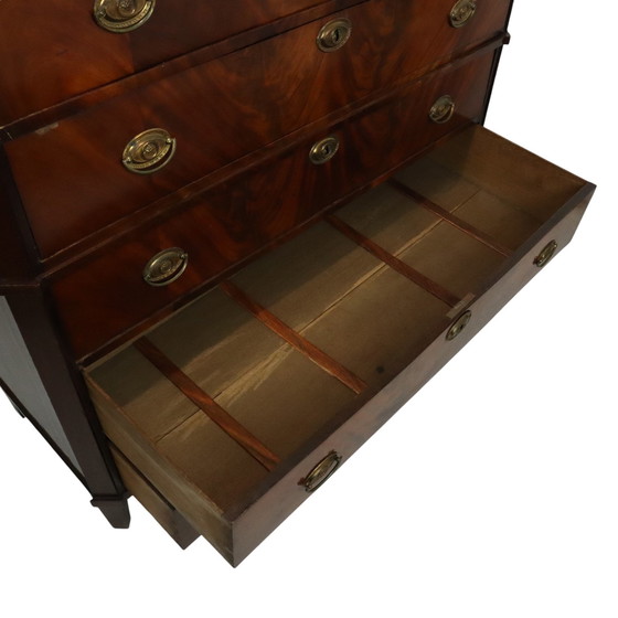 Image 1 of Drawer Cabinet Chiffonnière Flamed Mahogany