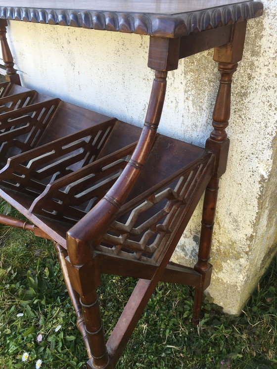 Image 1 of Portariviste d'albergo in mogano d'epoca