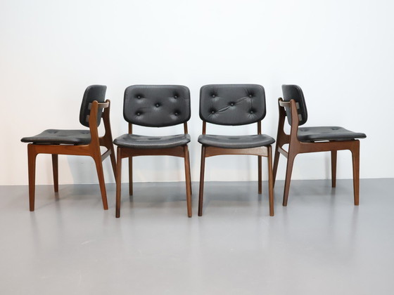 Image 1 of Ensemble de 4 chaises vintage en teck