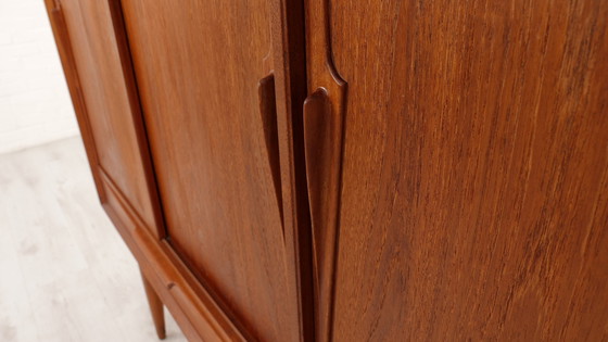 Image 1 of Vintage Cabinet | Danish Design | Sliding Doors | Gunni Omann | 180 Cm