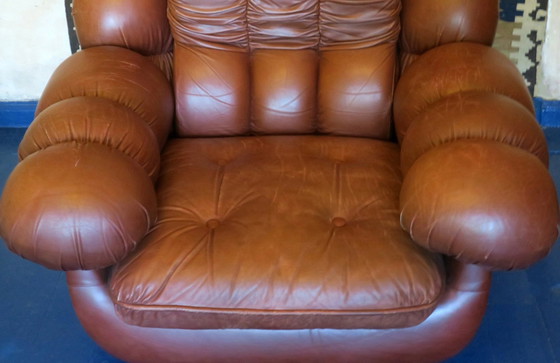 Image 1 of Italian Voluminous Lounge Chair In Leather, 1970S