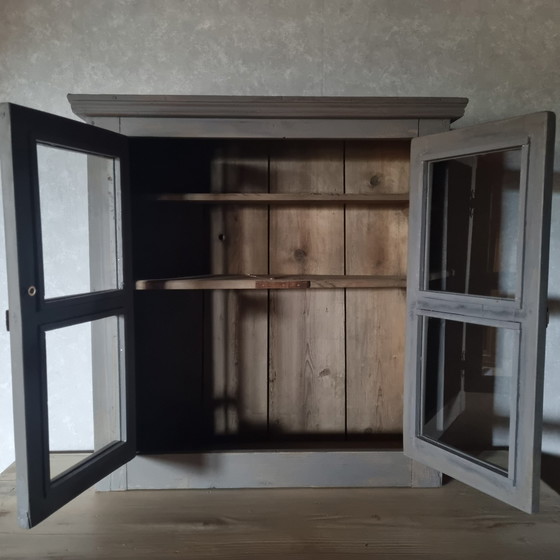 Image 1 of Vitrine D'Atelier Patiné Grise Années 1920 /1930