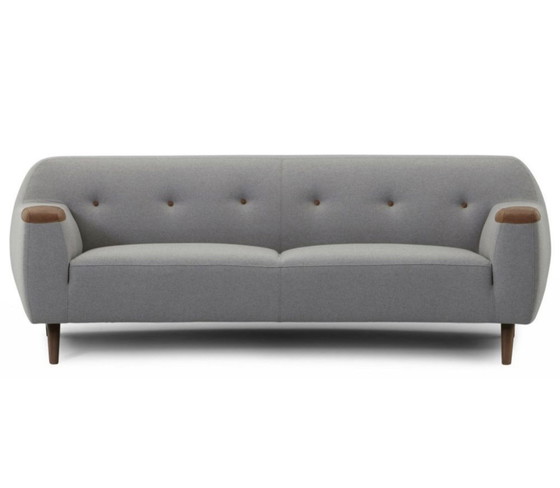 Image 1 of Montel sofa