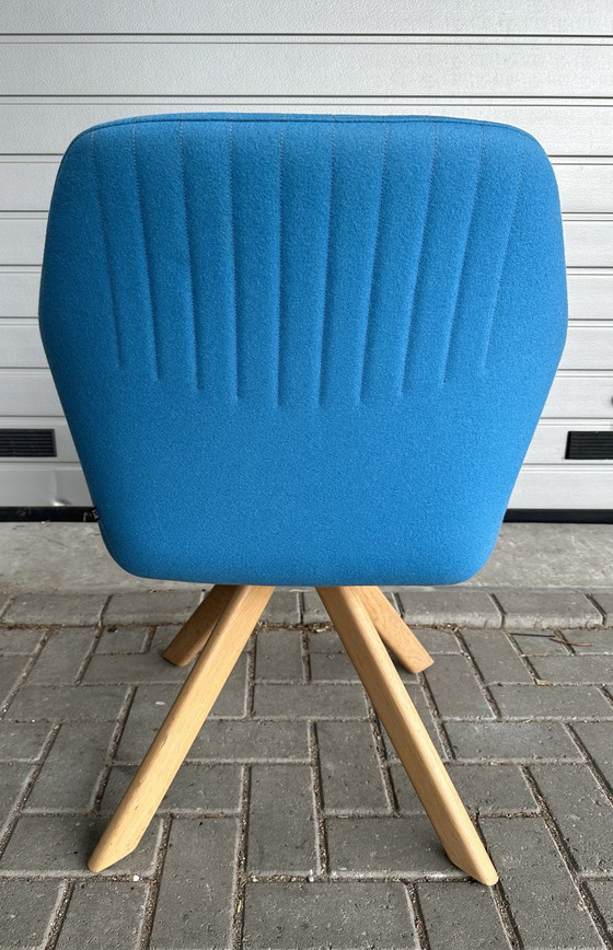 Image 1 of Arco Ease design chair